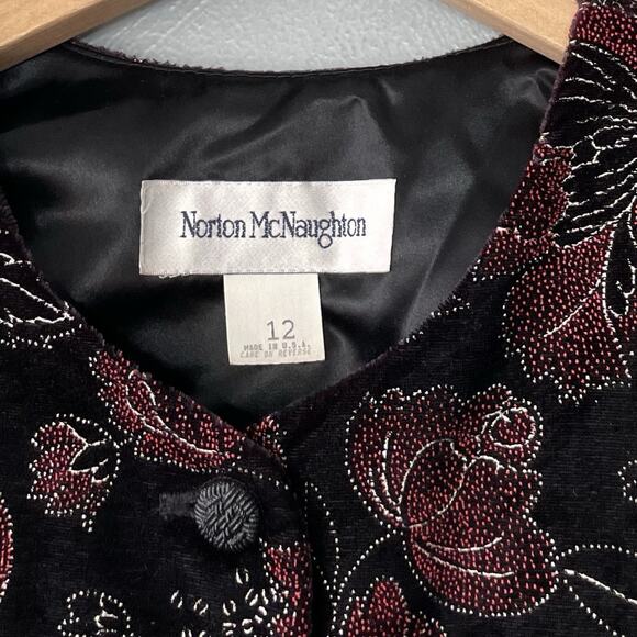 Vintage Black Velvet Jacket Size 12 Goth Floral Collarless Regency Whimsigoth - Picture 5 of 12